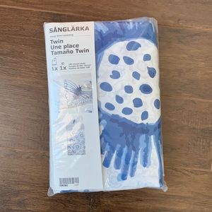 IKEA Sanglarka Twin-Size Duvet Cover and One Queen-Size Pillowcase